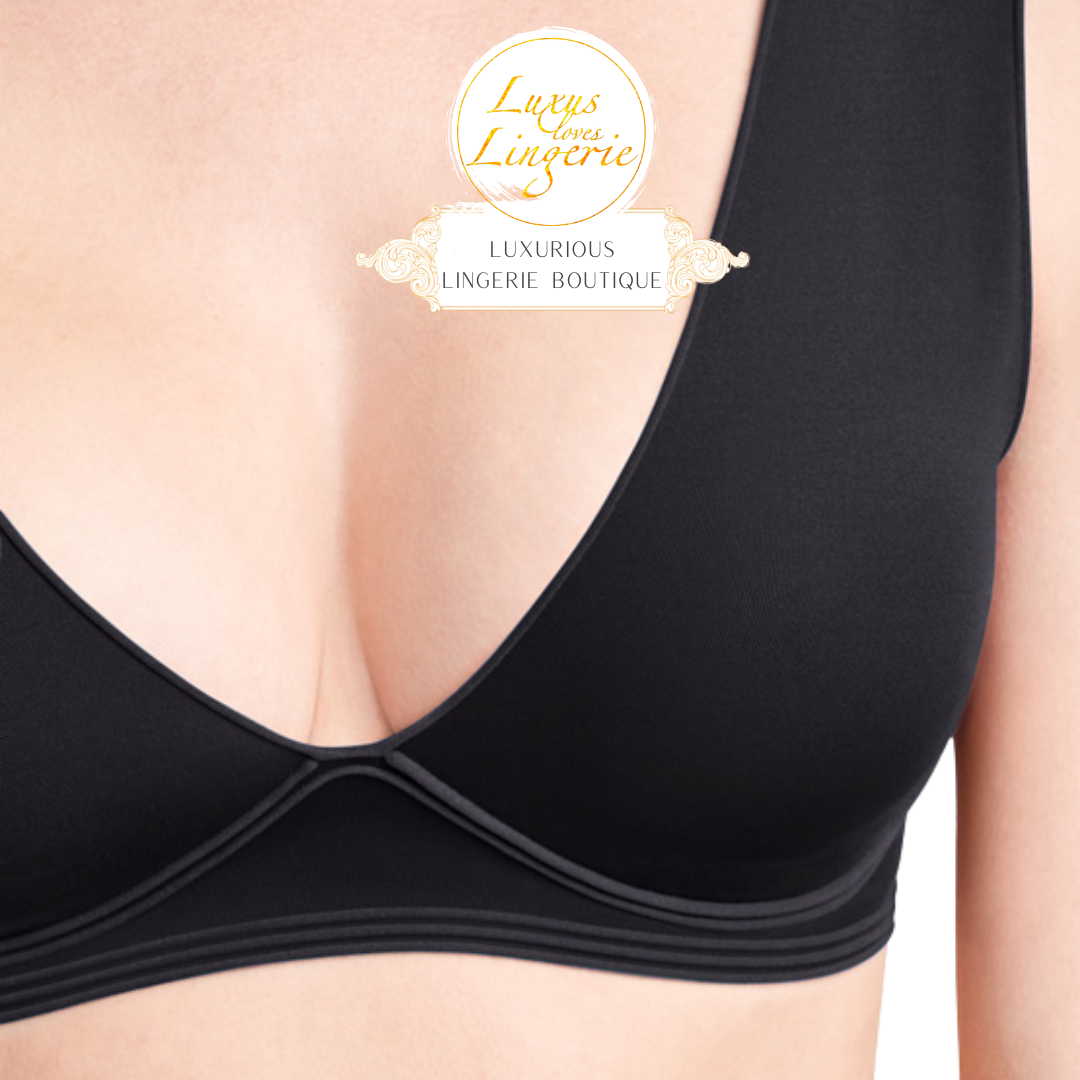 THALASSAS BEACH TRIANGLE