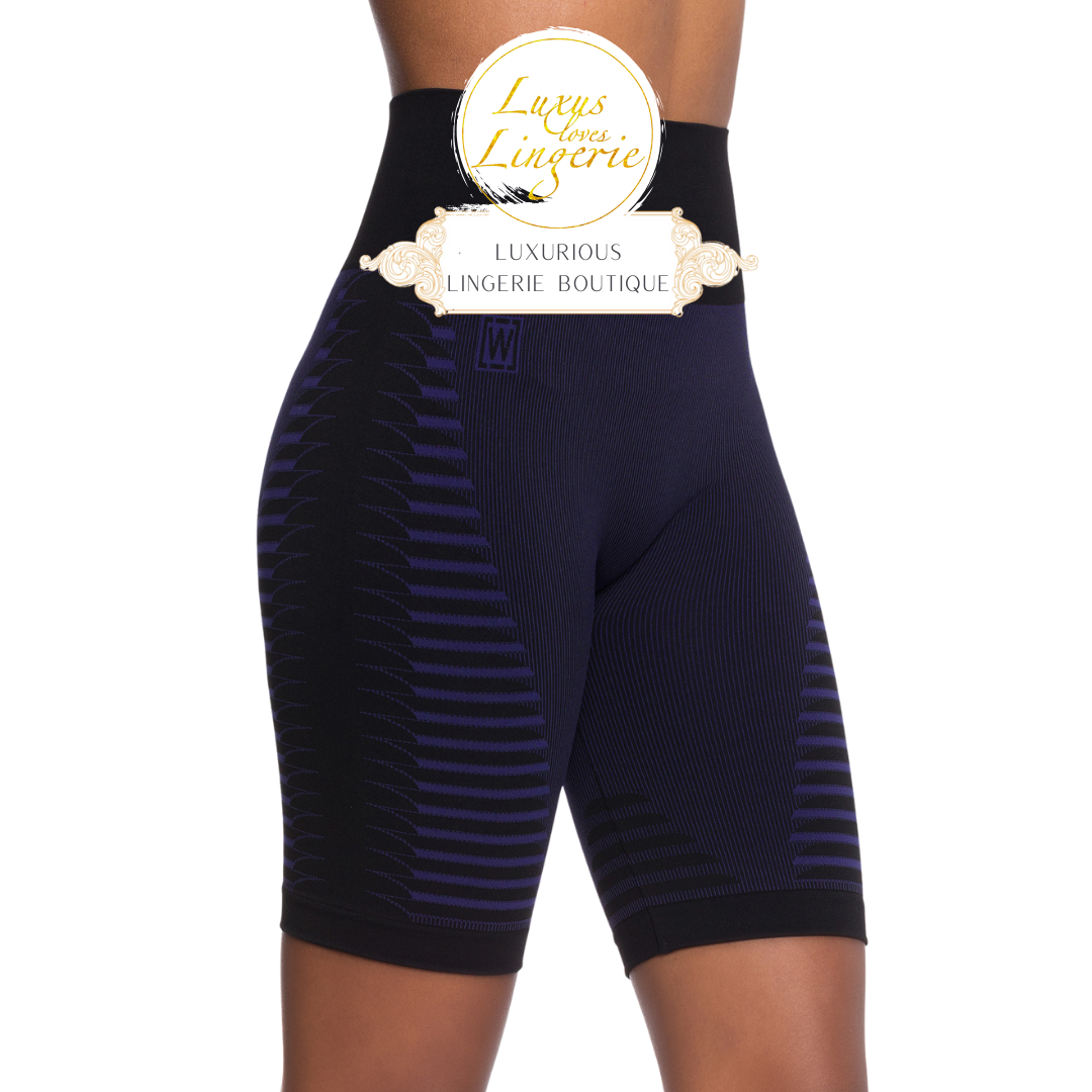 SHAPING SLIT BIKER SHORTS